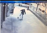 �Ӱ���������Ź��ɨ����ͯ(������303)